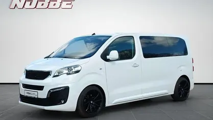 Gebraucht Peugeot Traveller Business-Line 177 PS (130 kW) 2019 Van / Kleinbus