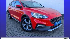 Rot Gebraucht 2021 Ford Focus Active Limousine | 17.498 € (Fairer Preis)