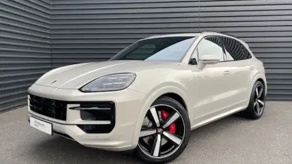 Gebraucht Porsche Cayenne 474 PS (348 kW) 2025 Beige SUV