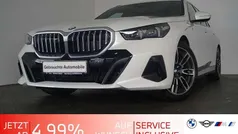 Gebraucht 2024 BMW 520 M Sport Kombi | 53.250 € (Fairer Preis)
