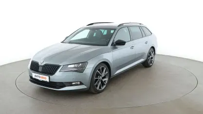 Gebraucht Skoda Superb SportLine 220 PS (161 kW) 2017 Silber Kombi