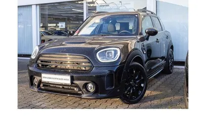 Schwarz Gebraucht 2022 Mini Cooper Countryman Classic SUV | 27.870 € (Fairer Preis)