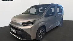Silber Gebraucht 2025 Toyota Proace Verso City Kombi | 43.230 €