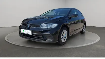 Gebraucht VW Polo Life 95 PS (69 kW) 2022 Deep black perleffekt Kleinwagen