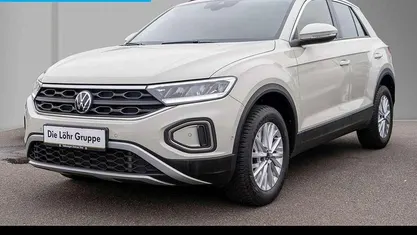 Ascotgrau Gebraucht 2024 VW T-Roc Life SUV | 25.380 € (Guter Preis)