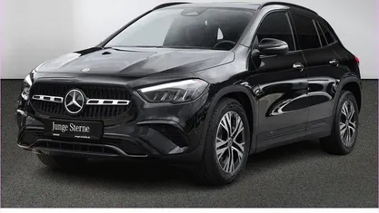 Unilack nachtschwarz Gebraucht 2024 Mercedes GLA200 Progressive SUV | 36.880 € (Fairer Preis)