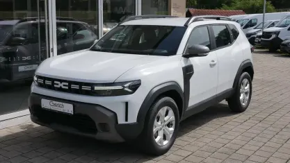 Neu Dacia Duster Expression 122 PS (89 kW) 2026 Blanc glacier Limousine