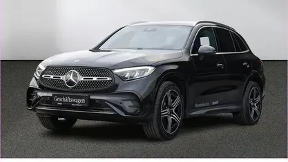 Gebraucht 2025 Mercedes GLC200 AMG SUV | 54.990 € (Fairer Preis)
