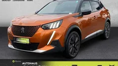 Orange Gebraucht 2023 Peugeot e-2008 GT SUV | 22.990 € (Fairer Preis)