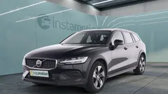 Schwarz Gebraucht 2023 Volvo V60 CC Plus Kombi | 37.800 € (Superpreis)