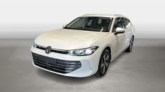 Weiß Gebraucht 2024 VW Passat Business Kombi | 37.220 € (Fairer Preis)