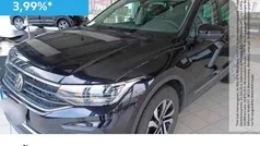 Deep black perleffekt Gebraucht 2023 VW Tiguan Life SUV | 31.250 € (Fairer Preis)