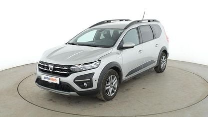 Gebraucht Dacia Jogger Comfort 110 PS (80 kW) 2023 Silber Van / Kleinbus