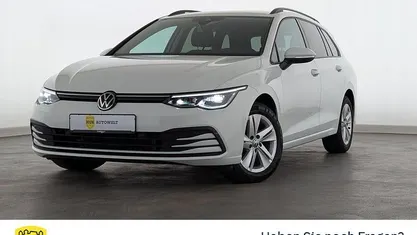 Gebraucht VW Golf VIII Life 131 PS (96 kW) 2023 Limousine