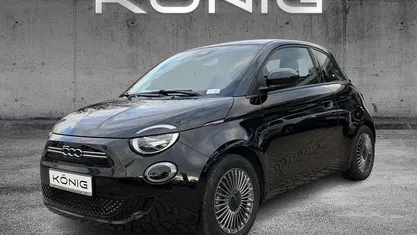 Onyx schwarz Gebraucht 2022 Fiat 500e Icon Kleinwagen | 19.998 € (Fairer Preis)