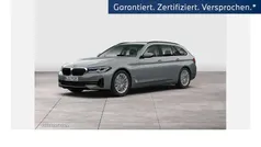 Skyscraper grau Gebraucht 2022 BMW 530e Sport Line Kombi | 33.980 € (Fairer Preis)