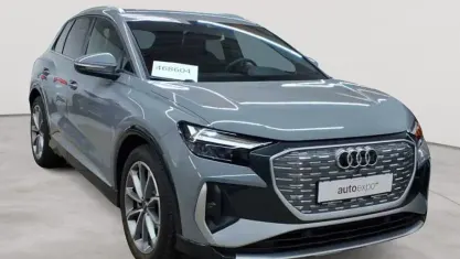 Second-hand Audi Q4 e-tron Ambiente 210 kW (286 CP) 2025 Gri SUV