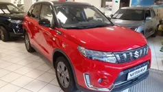 Rot Gebraucht 2021 Suzuki Vitara SUV | 18.980 € (Fairer Preis)
