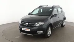 Grau Gebraucht 2016 Dacia Sandero Prestige Limousine | 9.450 € (Fairer Preis)