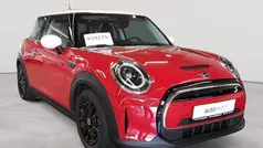 Chili red Gebraucht 2021 Mini Cooper SE Classic Kleinwagen | 15.590 € (Guter Preis)