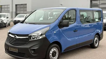 Gebraucht 2018 Opel Vivaro Van / Kleinbus | 27.990 €