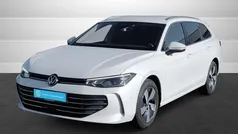 Weiss Gebraucht 2024 VW Passat Business Kombi | 35.440 € (Guter Preis)