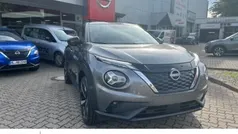 Grau (gun metallic (m)) Gebraucht 2023 Nissan Juke Tekna SUV | 27.770 € (Fairer Preis)