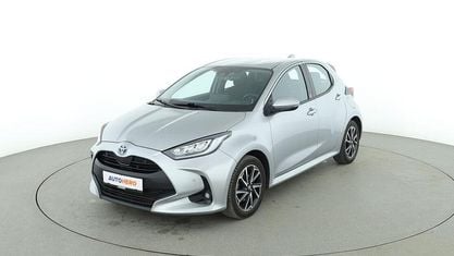 Gebraucht Toyota Yaris Hybrid Team 2022 Grau Limousine