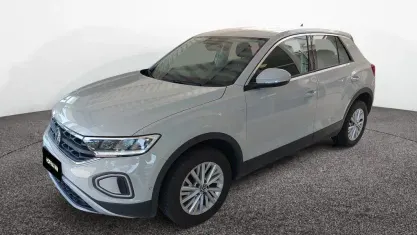 Gebraucht VW T-Roc 110 PS (80 kW) 2023 Ascot gray SUV