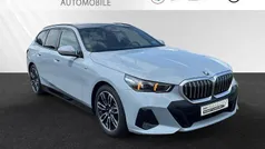 Brooklyn grau metallic Gebraucht 2024 BMW 520 M Sport Kombi | 52.500 € (Superpreis)