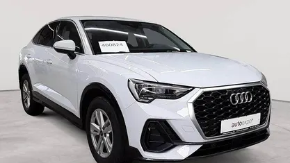 Gletscherweiß metallic Gebraucht 2024 Audi Q3 Sportback SUV | 32.790 € (Superpreis)