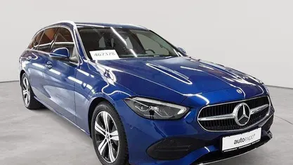 Gebraucht Mercedes C220 Avantgarde 200 PS (147 kW) 2022 Spektralblau metallic Kombi