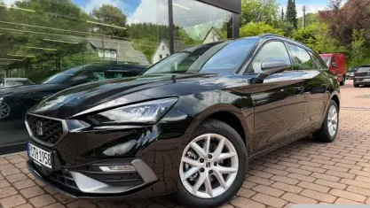 Nowe Seat Leon FR 116 KM (85 kW) 2026 Czarny Kombi