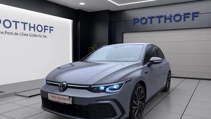 Gebraucht VW Golf VIII Style 245 PS (180 kW) 2022 Limousine