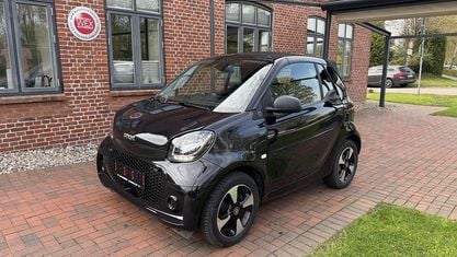 Używany Smart ForTwo Electric Drive Passion 60 kW (82 KM) 2020 Czarny Kabriolet