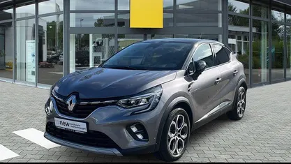 Gebraucht Renault Captur Techno 140 PS (102 kW) 2024 Grau SUV
