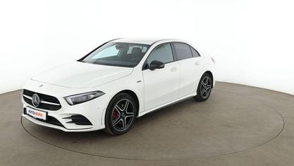 Usata Mercedes A250 AMG line 102 CV (75 kW) 2020 Bianco Berlina