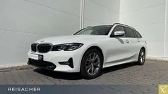 Gebraucht 2021 BMW 320 Efficient Dynamics Kombi | 28.899 € (Fairer Preis)