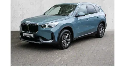 Gebraucht BMW X1 Sport Line 197 PS (144 kW) 2023 Grün SUV
