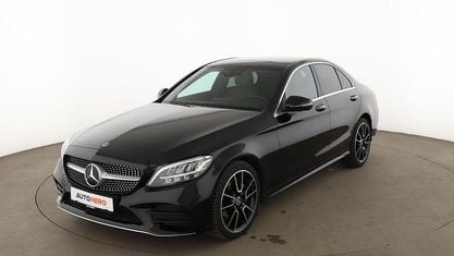 Second-hand Mercedes C220 AMG line 194 CP (142 kW) 2020 Negru Berlinǎ