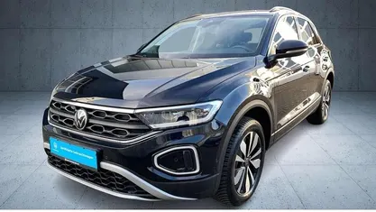 Deep black perleffekt Gebraucht 2025 VW T-Roc Goal SUV | 29.770 € (Guter Preis)