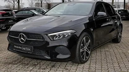 Unilack nachtschwarz Gebraucht 2024 Mercedes A180 Progressive Limousine | 28.790 € (Fairer Preis)