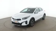 Weiß Gebraucht 2022 Kia XCeed Vision SUV | 20.530 € (Fairer Preis)