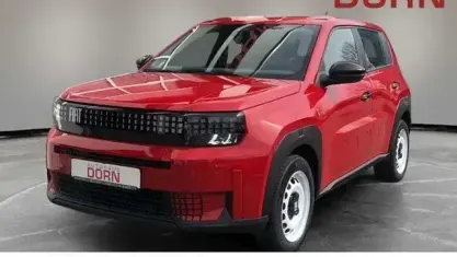 Gebraucht Fiat Grande Panda Red 83 kW (113 PS) 2025 Rot Kleinwagen