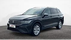 Schwarz Gebraucht 2024 VW Tiguan Allspace S SUV | 42.945 € (Fairer Preis)