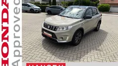 Beige Gebraucht 2019 Suzuki Vitara Comfort SUV | 18.490 € (Fairer Preis)