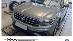 Silber Gebraucht 2022 VW Tiguan Allspace Life SUV | 29.830 € (Fairer Preis)