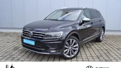 Schwarz (deep black perleffekt) Gebraucht 2018 VW Tiguan Allspace Highline SUV | 29.789 € (Etwas zu teuer)
