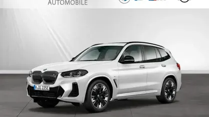 Gebraucht BMW iX3 M Sport 210 kW (286 PS) 2023 Mineralweiss metallic SUV