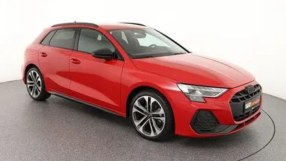 Gebraucht Audi A3 S-Line 116 PS (85 kW) 2025 Rot Limousine